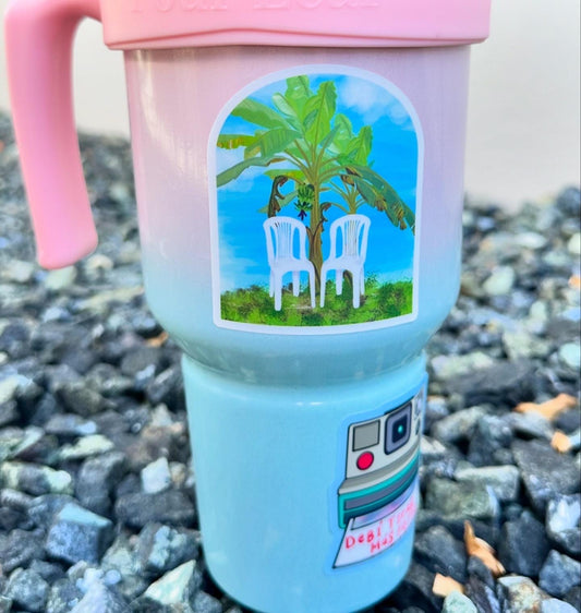 Debí Tirar Más Fotos Plantain Tree and Plastic Chair Sticker | Bad Bunny-Inspired Puerto Rico Vinyl Decal for Laptop & Water Bottle
